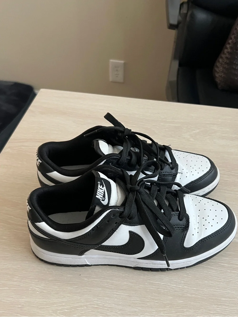 Nike Dunk Low Retro White Black Panda